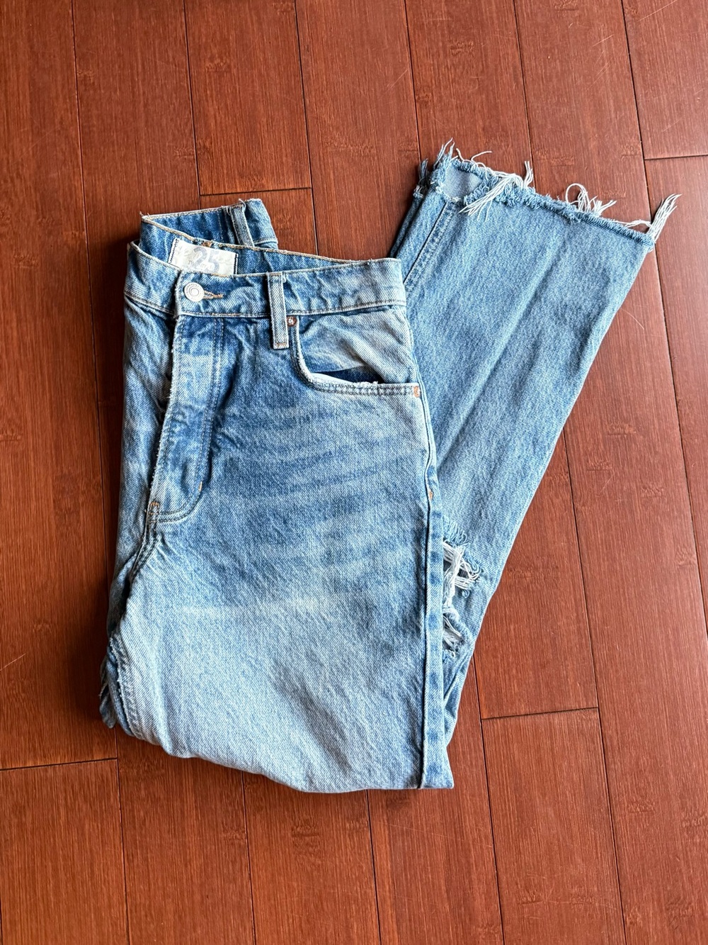 We The Free Free People Distressed Ripped Boyfriend Jeans - Size 25